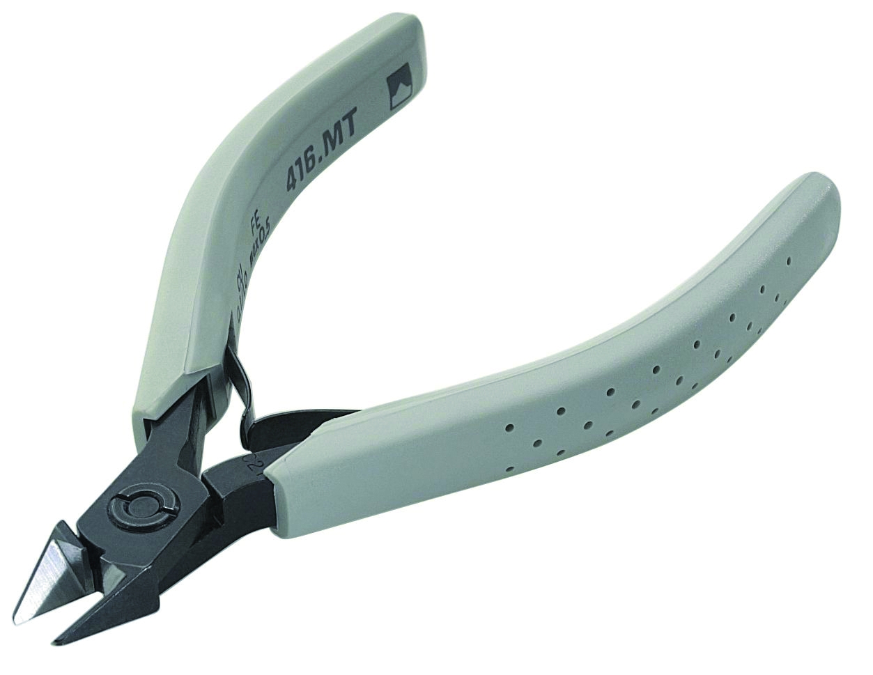 Slim nose cutting pliers