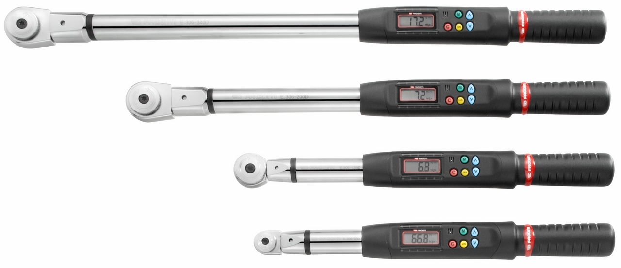 Electronic torque wrenches