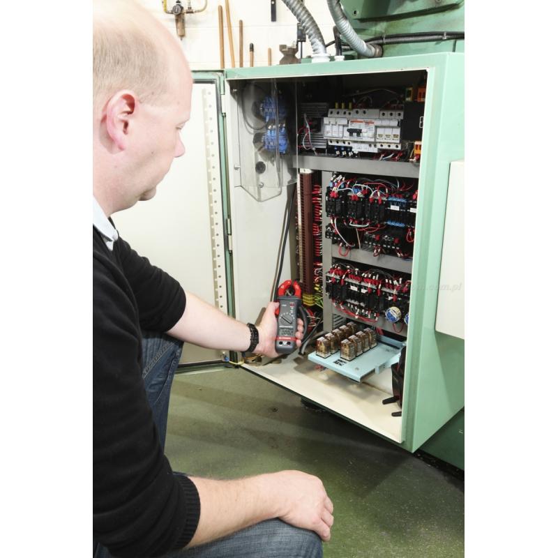 712A - multimetr zaciskowy