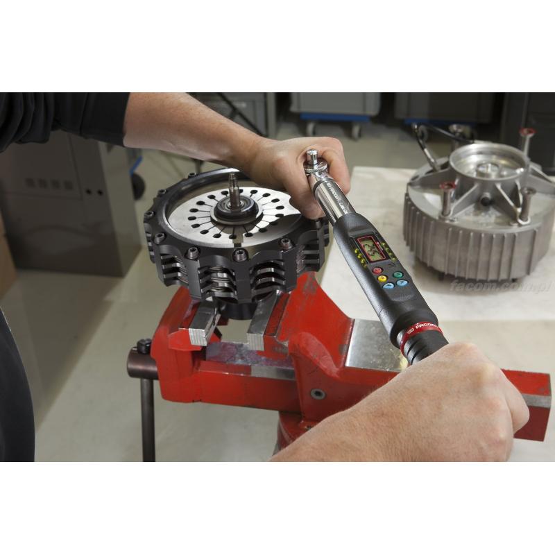 E.306A135S - Klucz elektroniczny z odczytem momentu z grzechotką E.306A135S - Klucz elektroniczny z odczytem momentu z grzechotką